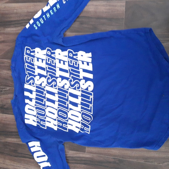Blue Hollister long sleeve size M - Picture 2 of 2